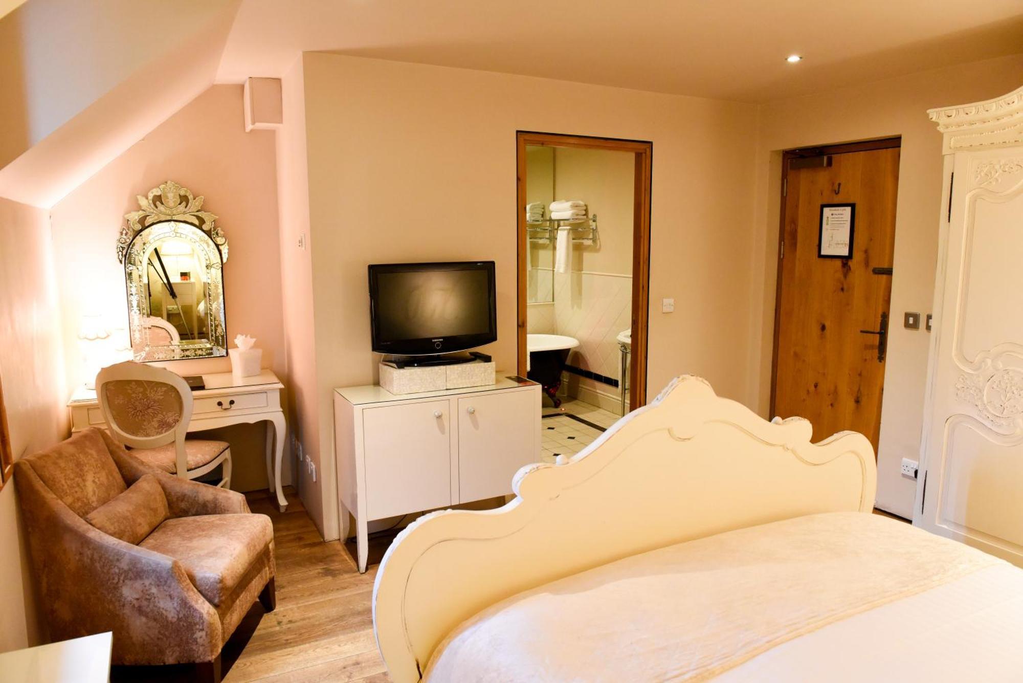 Glenskirlie Castle Hotel Banknock 외부 사진