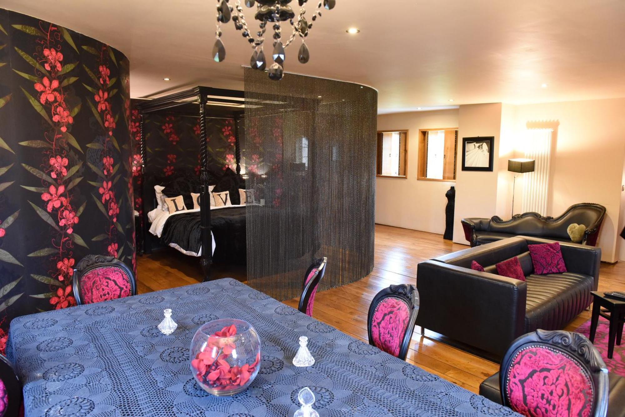 Glenskirlie Castle Hotel Banknock 외부 사진