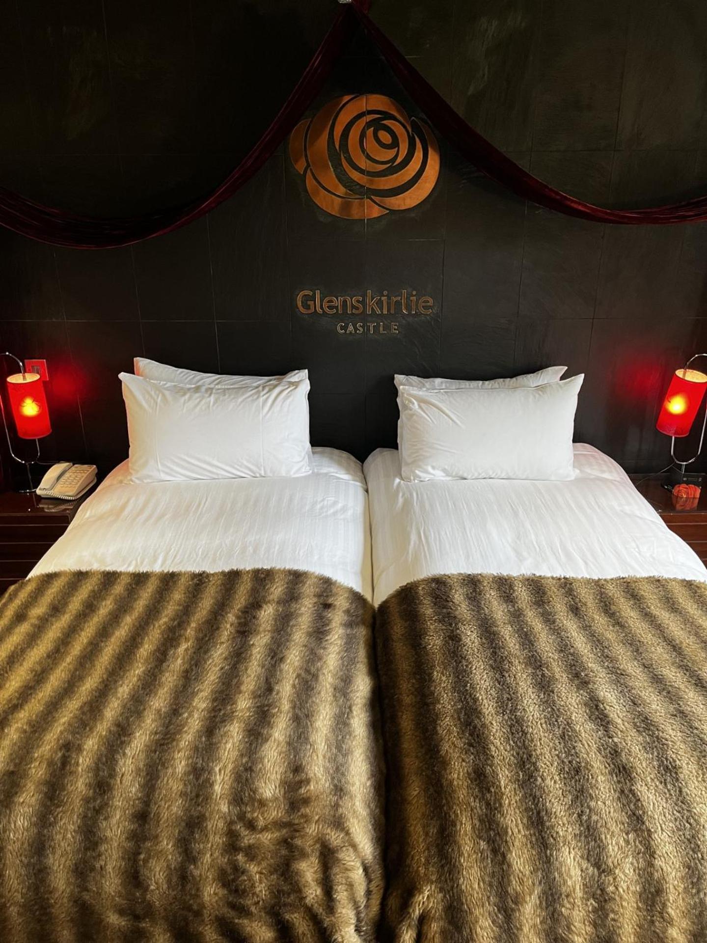 Glenskirlie Castle Hotel Banknock 외부 사진
